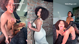 2 lesbianas intensas follando duro en un trío