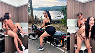 Bebé alienígena contra Giany Albania follando intensamente hasta correrse