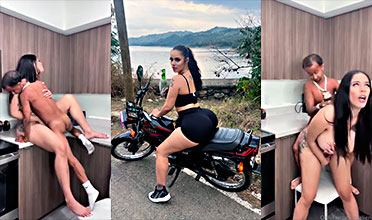 Bebé alienígena contra Giany Albania follando intensamente hasta correrse