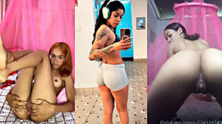 Melisa dominicana bajo el mosquitero haciéndole una paja a su toto