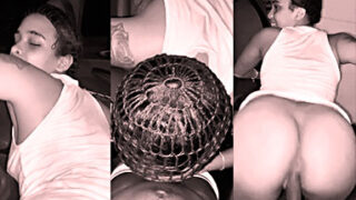 Ay Dios, papi, echa esa leche en mi culo, dice el dominicano