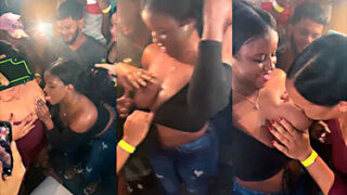 Por 11k Pesos Lesbianas Dominicanas Se Chupan Las Tetas En La Discoteca
