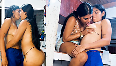 Métemelo por el culo, escúpeme el culo, le dicen a la puta lesbiana