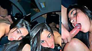 Dios mío, esta perra es follada dentro del auto de su novio