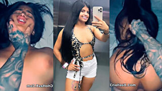 Otro Video De Valentina Mor Recibiendo Mucha Polla En Su Coño