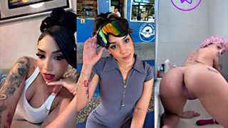 Shuupamela abrió en 4 lavando a su lindo y hermoso toto