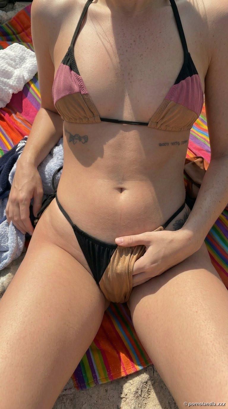 Mel Maia de biquíni em fotos sensuais - Foto 251973