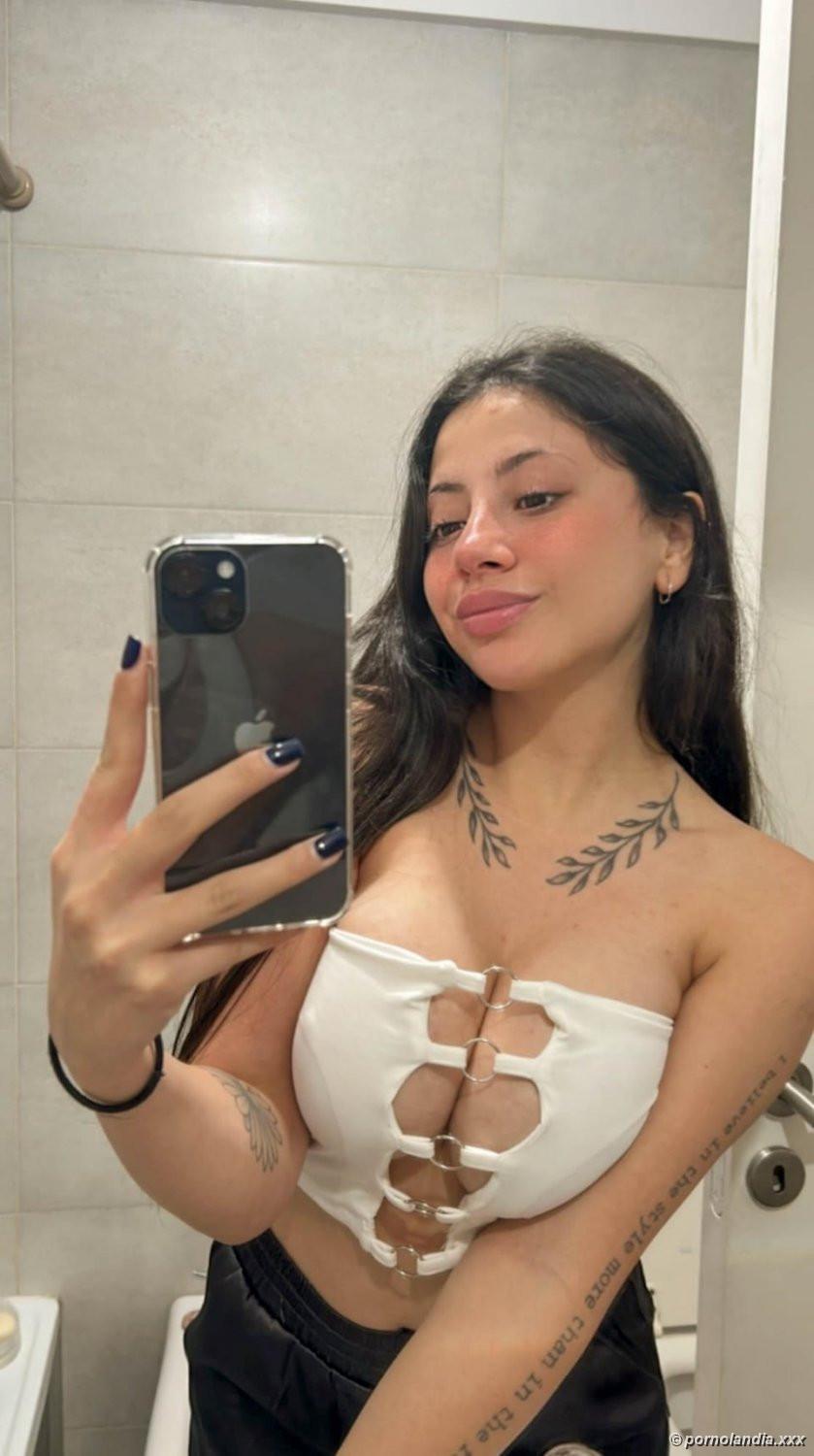 Mulher com peito grande pelada - Foto 251635
