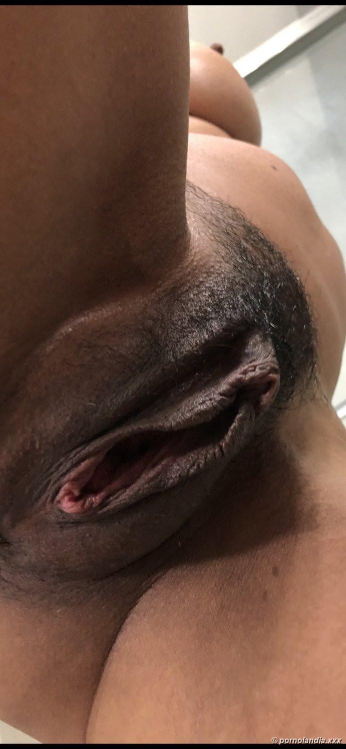 Casada bucetuda toda peladinha - Foto 251325