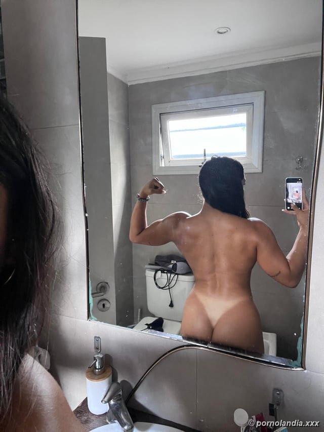 Morena rabuda porno em fotos deliciosas - Foto 251101