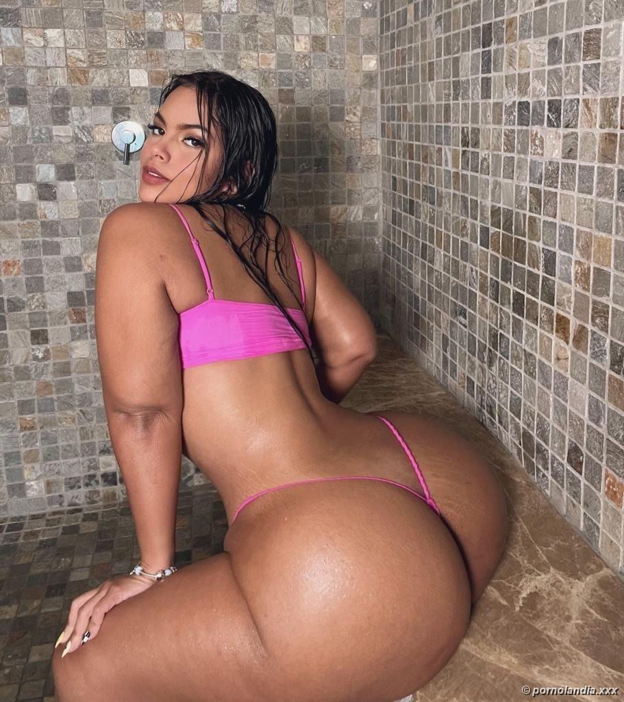 Porn da gordinha do erome do rabão gigante - Foto 249030