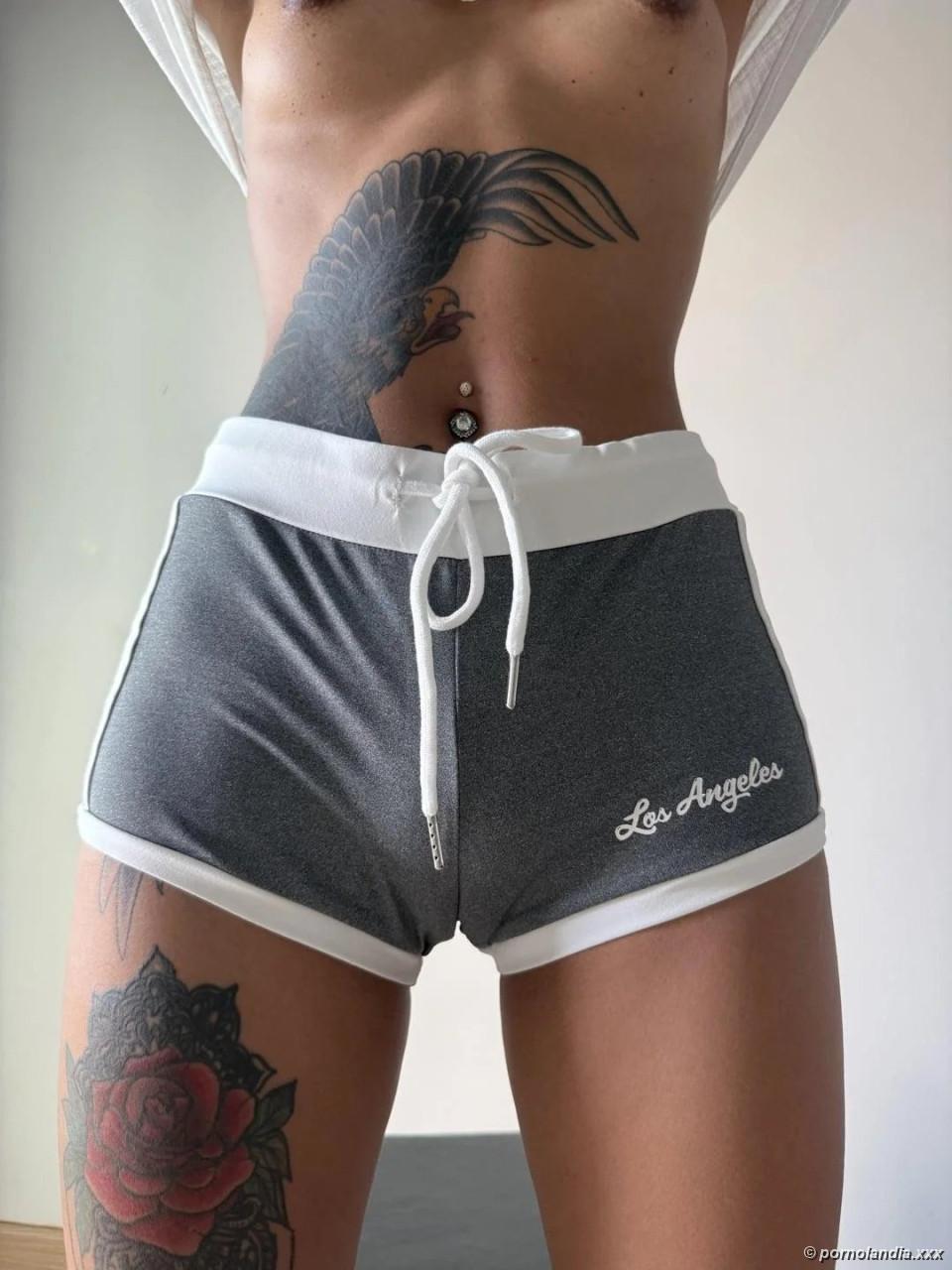 Magrela da Tailândia sensualizando com o corpo natural - Foto 248622