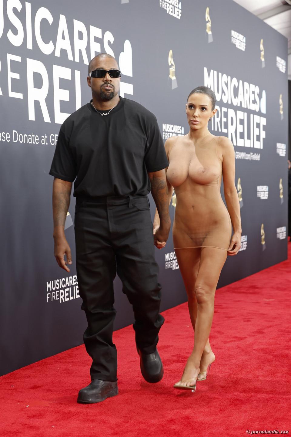 Bianca Censori pelada no Grammy com vestido transparente - Foto 246393