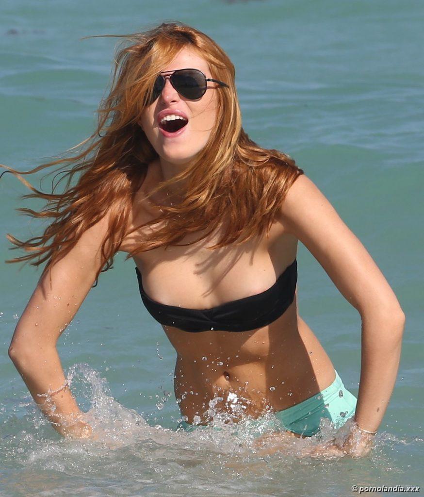 Bella Thorne nua - Foto 240537