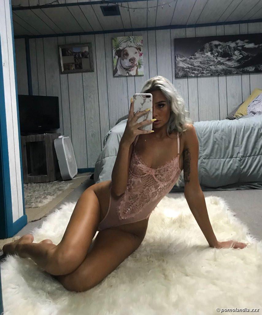 Modelo da Calvin Klein caiu na net nua - Foto 233124