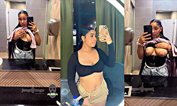 Dominicana Aleska Entra A Un Baño Publico Y Se Chupa Las Tetas